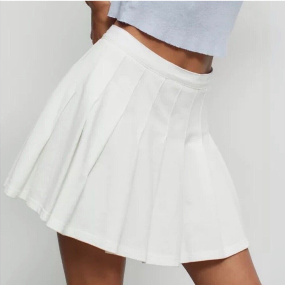 Urban Outfitters Tennis Skirt-Size Small